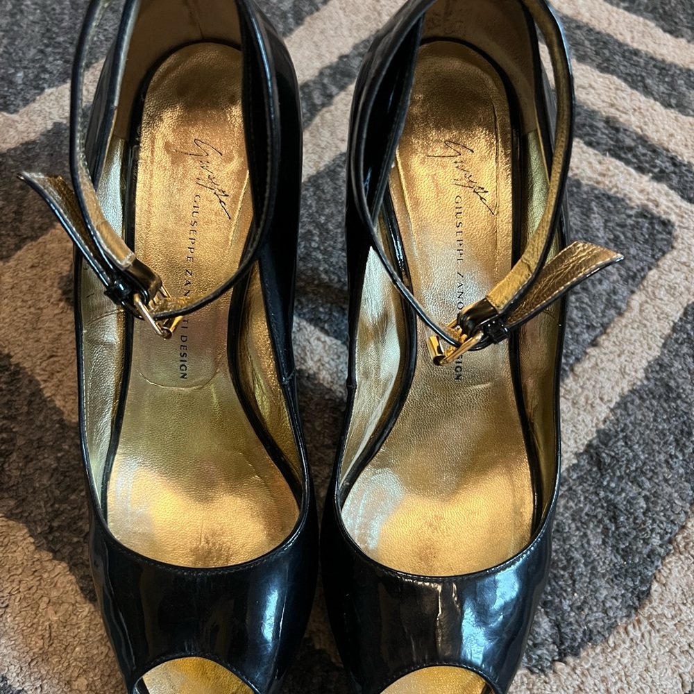 Giuseppe Zanotti peep toe platform leather heel sz 39.5 - Picture 3 of 8